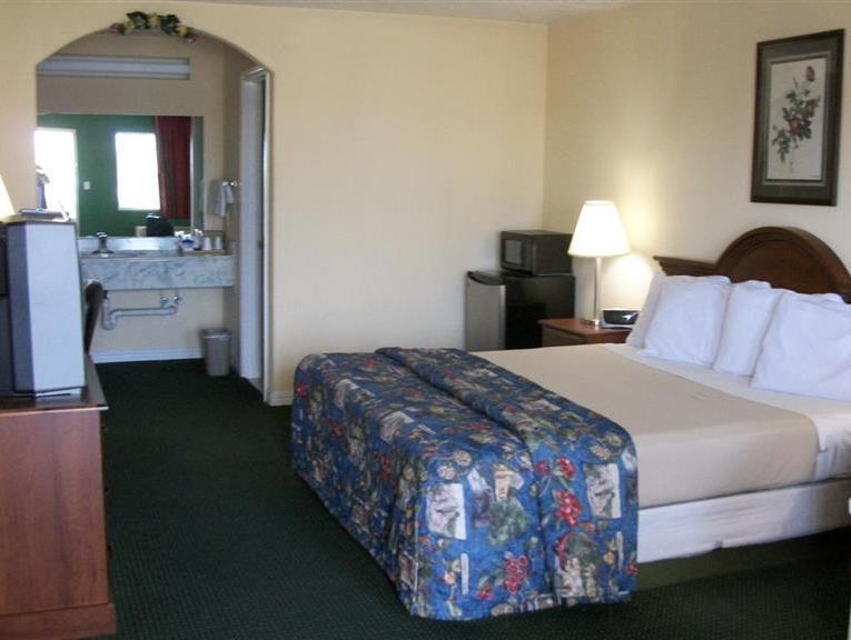 Americas Best Value Inn & Suites Waller/Prairie View Экстерьер фото