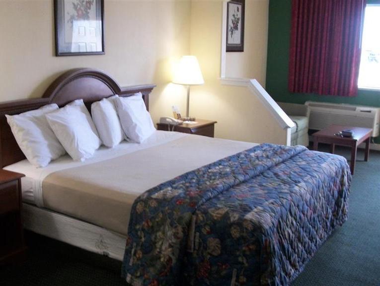Americas Best Value Inn & Suites Waller/Prairie View Экстерьер фото