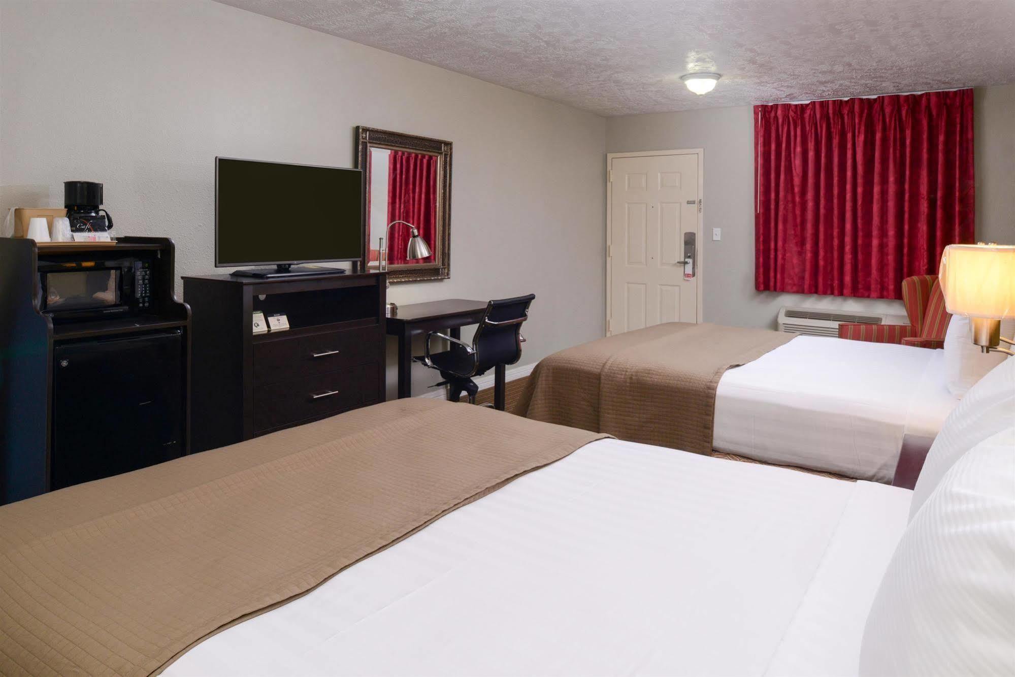 Americas Best Value Inn & Suites Waller/Prairie View Экстерьер фото